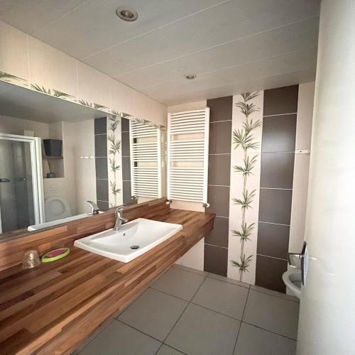 Camping Marie France - Bellevue studio avec balcon - Photo 3