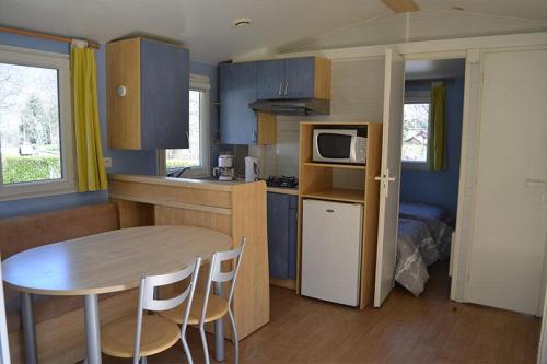Camping Marie France - Mobile-home SAVOIE 26m² - 2 bedrooms + air-conditioning - Photo 3