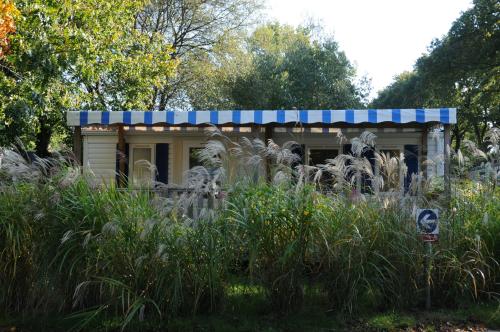 Flower Camping La Blanche Hermine - Mobil home Paimpol STANDARD 25m² (2 bedrooms - 4/6 people) + Covered terrace + TV - Photo 1
