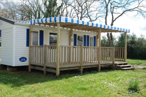 Flower Camping La Blanche Hermine - Mobil home Paimpol STANDARD 25m² (2 bedrooms - 4/6 people) + Covered terrace + TV - Photo 2