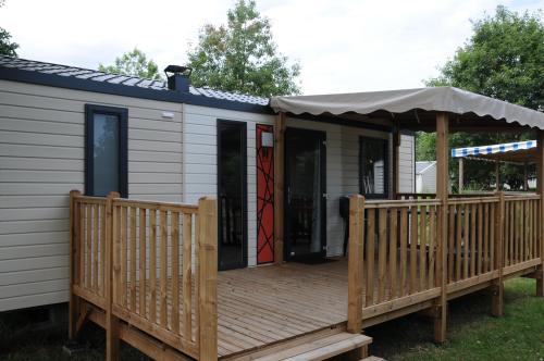 Flower Camping La Blanche Hermine - Mobil home Paimpol CONFORT 28m² (2 bedrooms - 4/6 people) + Covered terrace + TV, arrival wednesday - Photo 2