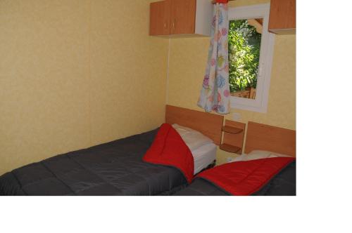 Camping La Blanche Hermine - Mobile home DAMGAN (2 bedrooms) - Photo 5