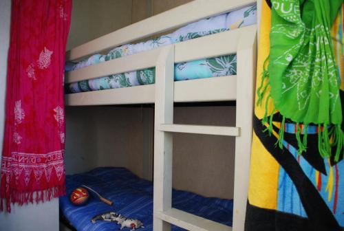 Camping La Blanche Hermine - Chalet CROUESTY (2 bedrooms) - Photo 3
