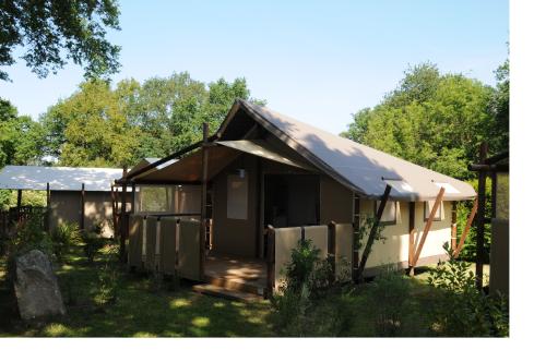 Camping La Blanche Hermine - Lodge Belle-Ile - Photo 1