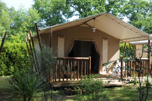 Camping La Blanche Hermine - Lodge HOËDIC (2 chambres) GAMME CONFORT + - Photo 1