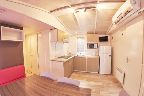 Camping Resort Els Pins - Mobile home Premium 3 AC - Photo 3