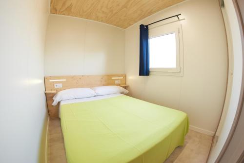 Camping Resort Els Pins - Mobile home Plus 2 AC - Photo 3