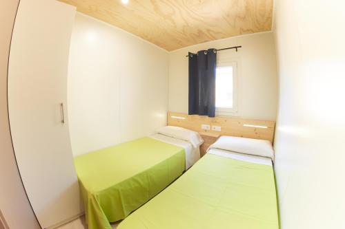 Camping Resort Els Pins - Mobile home Plus 3 AC - Photo 4