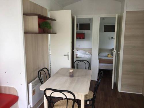 Campilô - CONFORT+ Mobile home 2 bedrooms 24m² sheltered terrace - Lakeview - Photo 7