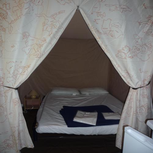 LA VALLEE DE POUPET - Tent Canada - Photo 3