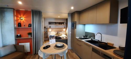 Camping Campo dei Fiori - Mobile Home Bolgheri Plus - Photo 1