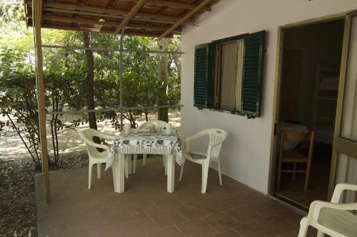 Camping Campo dei Fiori - Bungalow Quercianella - Photo 2