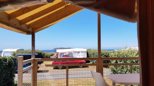 Camping Seasonova Les 7 Iles - ECOLODGE ON PILES - 2 Bedrooms - Photo 3
