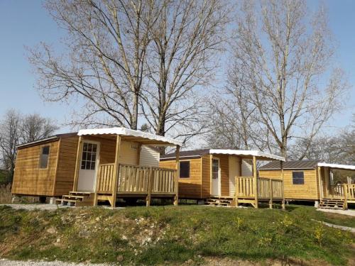 Camping de l'Ile - Chalet Tithome - Photo 1