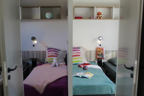Camping du Vieux Château - Mobilhome Quietude CONFORT 35m² - 3 bedrooms + television and dishwasher - Photo 7