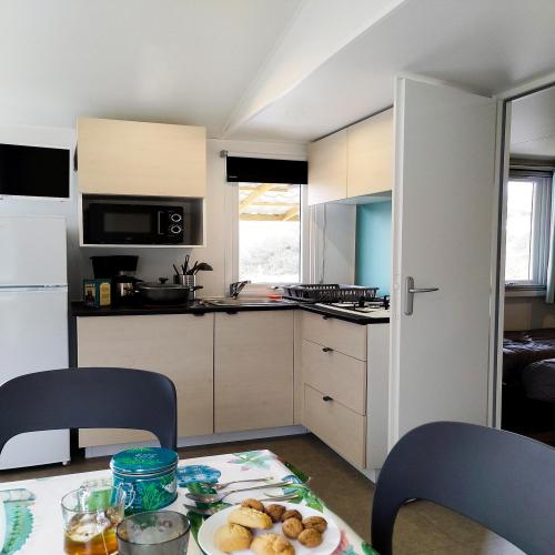Camping Tikiti - Mobile Home 3 Chambres en samedi - Photo 3