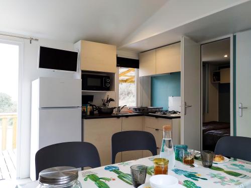 Camping Tikiti - Mobile Home 3 Chambres en samedi - Photo 5