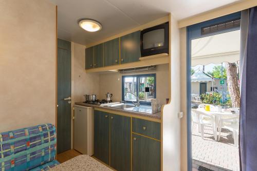 Camping Village Roma Capitol - Mobile-home BAIA BLU - Photo 2