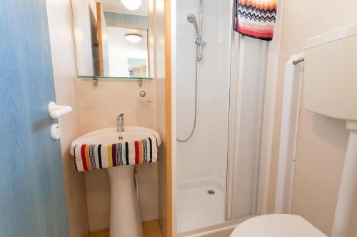 Camping Village Roma Capitol - Mobile-home BAIA BLU - Photo 6