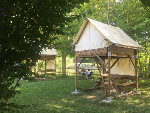 Camping Morédéna - Tent Bivouac - Photo 1