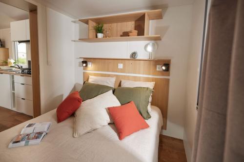 Camping L'Ardéchois - Mobil-home luxe - 35 m² - 3 chambres - 6 personnes - Photo 4