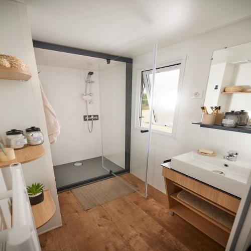 Camping L'Ardéchois - Mobil-home luxe - 35 m² - 3 chambres - 6 personnes - Photo 5