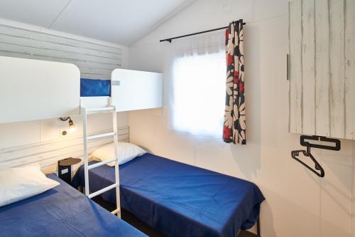 Camping la Ferme des 4 Chênes - Mobil Home BAÏGURA 2CH PREMIUM 2019 terrasse couverte - Photo 7