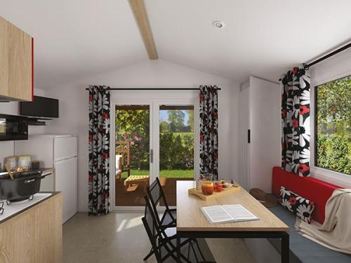 Camping la Ferme des 4 Chênes - Mobilhome RHUNEA 2CH PREMIUM 2019 - Terrasse intégrée - Photo 9