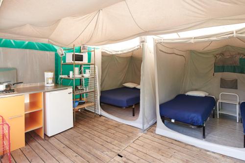Camping la Ferme des 4 Chênes - BUNGALIS 2CH - Photo 3