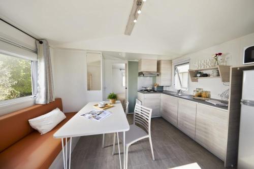 Flower Camping Altea - Cottage Premium 20m² - 1 bedroom + air-conditioning + sheltered terrace + Dishwasher - Photo 2