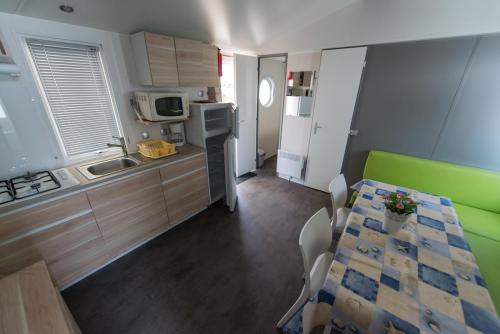 Flower Camping Altea - Mobilhome Confort 29m²(3 bedrooms) + air-conditioning + sheltered terrace - Photo 5