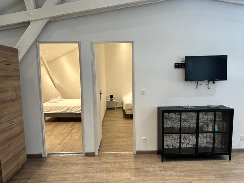Camping de la Seine & SPA **** - Apartment la nuit des coquelicots - Photo 9