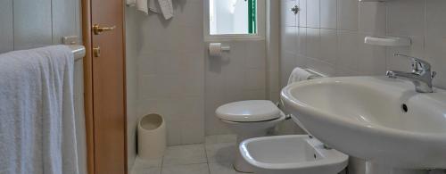 Camping Village Spiaggia Lunga - Two Room Bungalow 'Perla' - Photo 5
