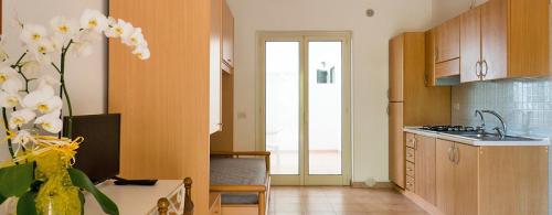 Camping Village Spiaggia Lunga - Bungalow 'Perla' tree-roomed - Photo 2