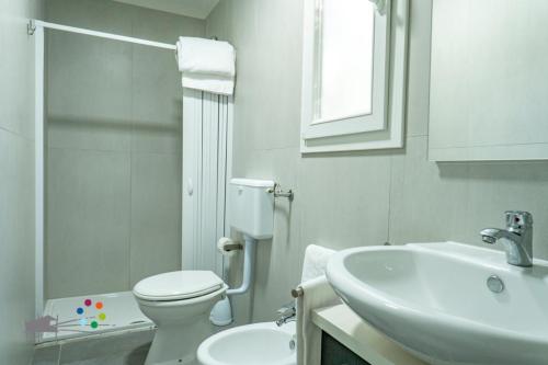 Camping Village Spiaggia Lunga - Bungalow 'Smeraldo Class' tree-roomed - Photo 3