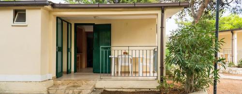 Camping Village Spiaggia Lunga - Two Room Bungalow 'Diamante' - Photo 3