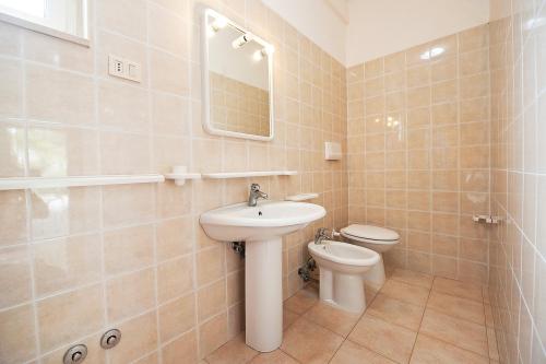 Camping Village Spiaggia Lunga - Two Room Bungalow 'Diamante' - Photo 9