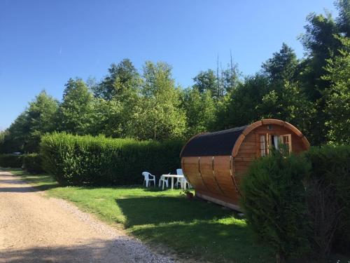 Sites et Paysages Domaine de la Catinière - Barrel hut - Photo 2
