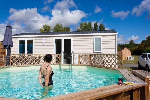 Villa Cottage in Loire Valley - Camping Le Cardinal - Cottage 3 bedrooms + heatde Swimming pool - Photo 1