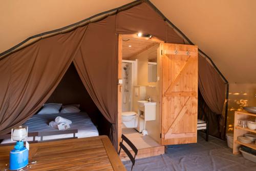 Huttopia Lac de Serre Ponçon - Trappeur tent - Photo 2