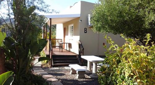 Oppi Dam Camping - Cottage (twins beds or king bed) - Photo 1