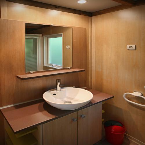 Camping La Clairière - Chalet CONFORT - 2 bedrooms - Photo 6