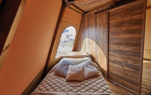 Camping La Clairière - Luxery Teepee - 2 bedrooms - with toilet blocks - Photo 3