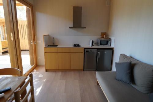 Camping Alfacs - Bungalow Trabucador - Photo 6