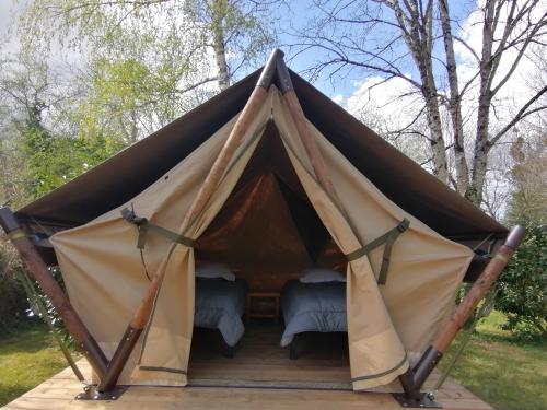 Camping L'Oasis du Berry - Lodge tent - Photo 2
