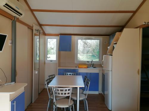 Camping L'Oasis du Berry - Chalet - Photo 3