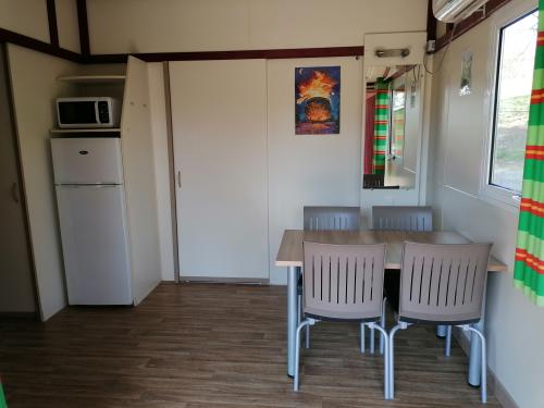 Camping L'Oasis du Berry - Chalet PRESTIGE (Wheelchair friendly) - Photo 4