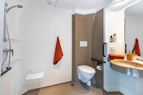 Camping Sandaya L'Orée du Bois - Cottage 2 bedrooms *** adapted to the people with reduced mobility - Photo 8
