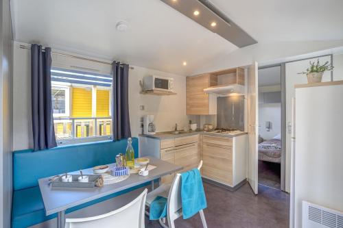 Camping Sandaya L'Orée du Bois - Cottage 2 bedrooms ** - Photo 2