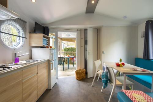 Camping Sandaya L'Orée du Bois - Cottage 2 bedrooms *** - Photo 2